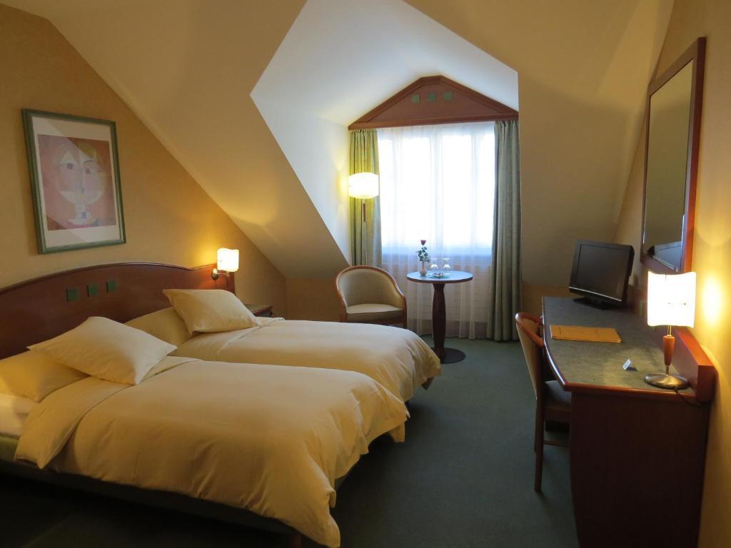 Hotel Du Port Лозана Стая снимка
